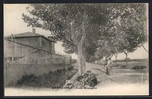 AK Entressen, École Ménagère