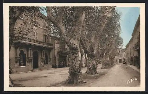 AK Graveson, La Promenade et la Mairie