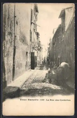 AK Marseille, La Rue des Cordelles dans le Vieux Marseille