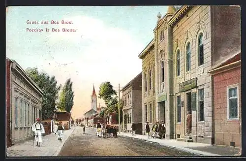 AK Bos. Brod, Strassenpartie mit Geschäftshaus und Kirche