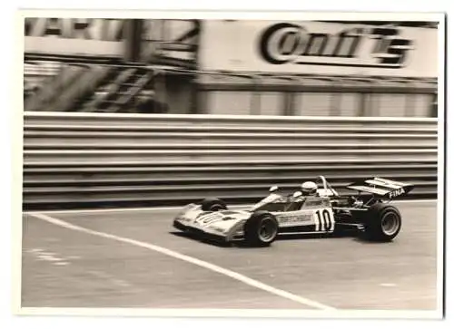 Fotografie Motorsport, Formel 2 Autorennen auf dem Nürburgring 1972, Rennwagen Surtees T-10 Startnummer 10