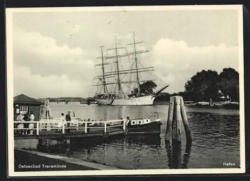 AK Travemünde, Segelschiff am Hafen