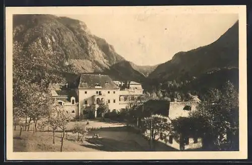 AK Lunz, Schloss und Gasthaus Seehof am Lunzer See mit Bergpanorama aus der Vogelschau