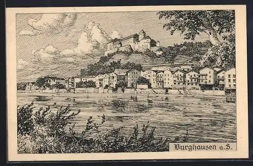 AK Burghausen / Salzach, Blick über den Fluss zum Ort mit Burg