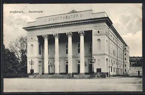 AK Innsbruck, Stadttheater, Aussenansicht