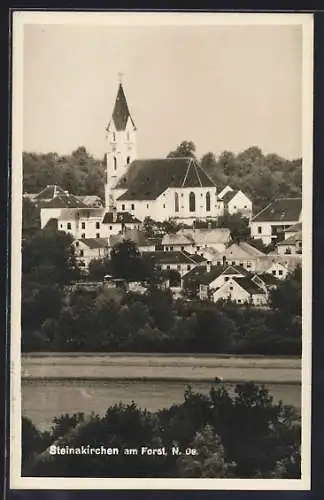 AK Steinakirchen am Forst, Teilansicht mit Kirche