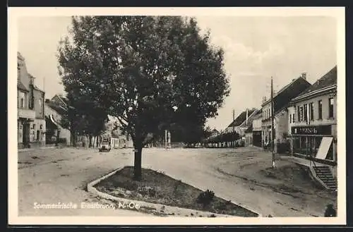 AK Ernstbrunn, Strassenpartie mit Auto