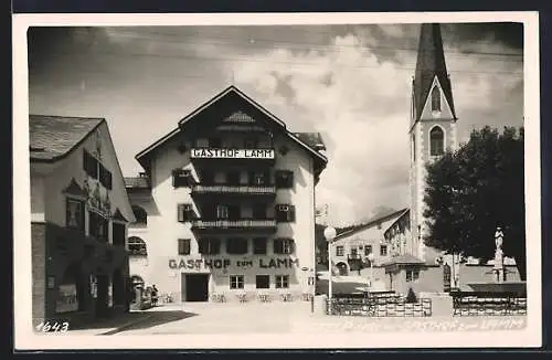 AK Seefeld, Gasthof zum Lamm, Blick zur Kirche