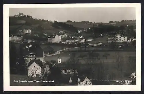 AK Bad Schallerbach /Ober Oesterreich, Panorama mit Strassenpartie