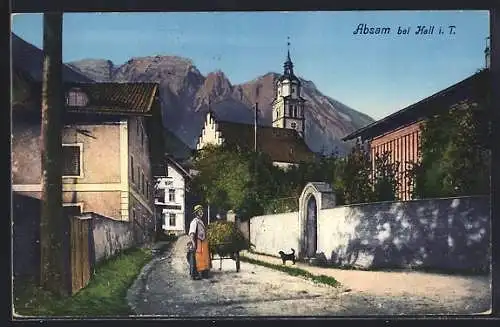 AK Absam, Strasse mit Heubauern