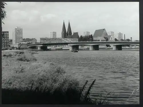 12 Fotografien Ansicht Frankfurt / Oder, Herausgeber PGH Film und Bild Berlin, Wohnkomplex Hansa-Nord, Friedensbrücke