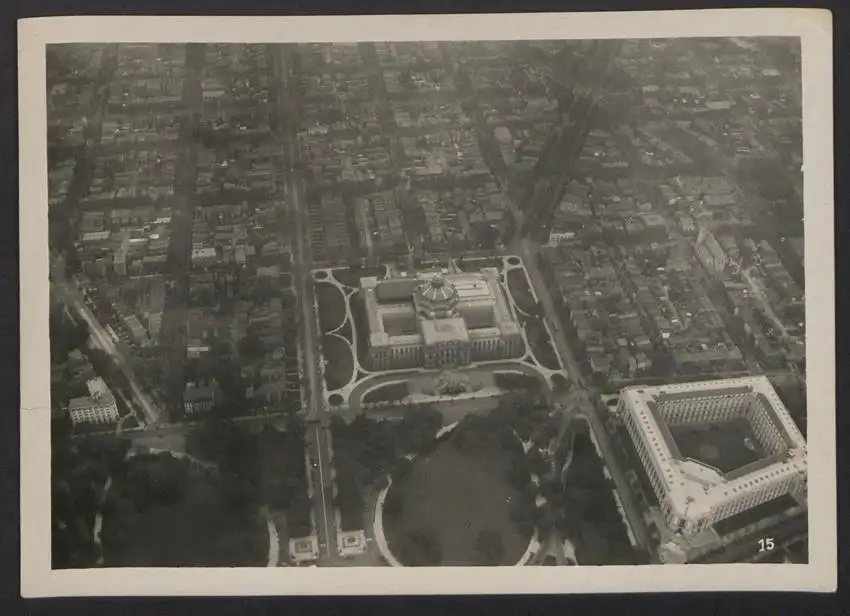 23 Fotografien Ansicht New York, Amerika-Fahrt LZ 127 Graf Zeppelin, Halle Lakehurst, Washington, Cap Charles, Basel 17