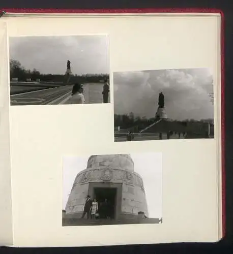 2 Fotoalben mit 237 Fotografien, Ansicht West-Berlin, 1964, Zentralflughafen Tempelhof, Olympiastadion, Kudamm, Bhf Zoo