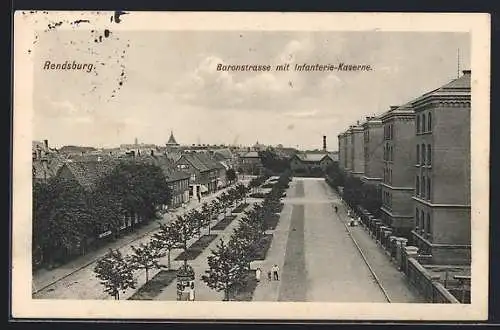 AK Rendsburg, Baronstrasse mit Infanterie-Kaserne aus der Vogelschau