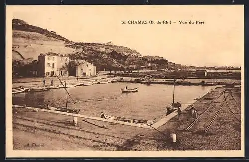 AK St-Chamas, Vue du port