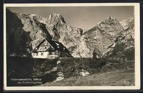 AK Ostpreussenhütte /Hochköniggebiet, Berghütte mit Felshängen