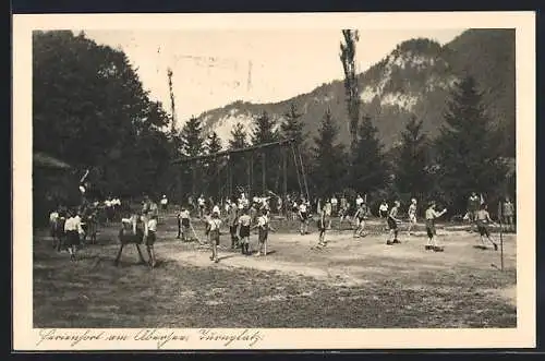 AK St. Wolfgang /Salzkammergut, Ferienhort am Abersee, Partie auf dem Turnplatz