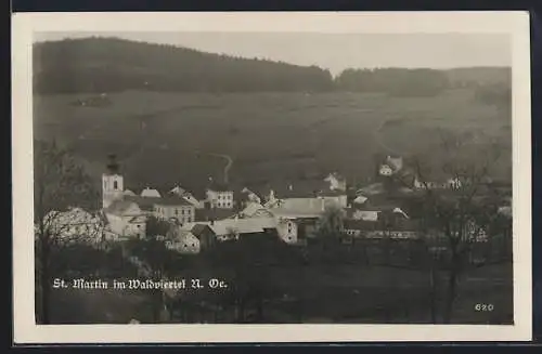 AK St. Martin im Waldviertel, Teilansicht mit Kirche