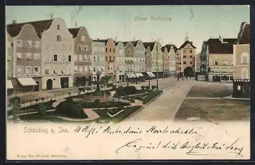 AK Schärding a. Inn, Oberer Stadtplatz mit Brunnen