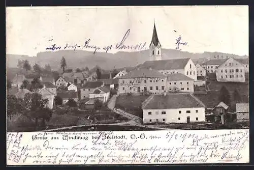 AK Windhaag bei Freistadt /O.-Ö., Ortsansicht mit Strasse und Bergpanorama aus der Vogelschau