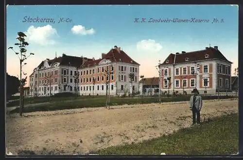 AK Stockerau /N.-Oe., K. K. Landwehr-Ulanen-Kaserne Nr. 5