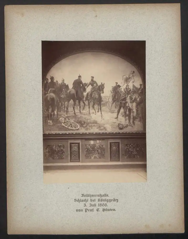 Fotomappe mit 32 Fotografien, Das Zeughaus zu Berlin, Lichthof, Aussenansicht, Geschützsammlung, Feldherrnhalle 31