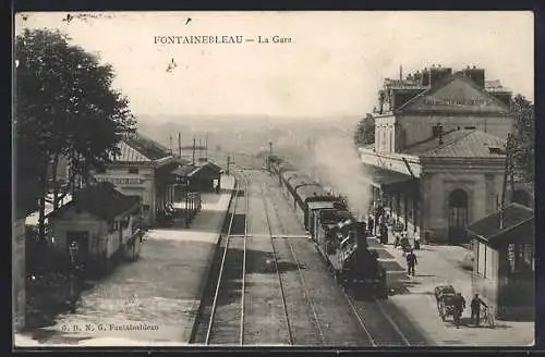 AK Fontainebleau, La Gare