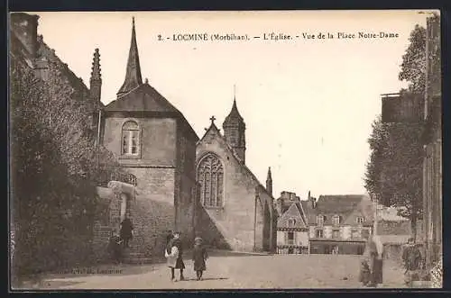 AK Locminé, L`église, Vue de la Place Notre-Dame