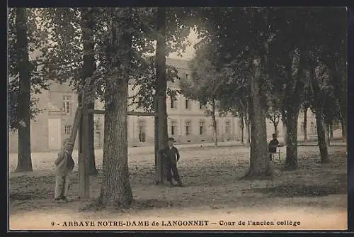 AK Langonnet, Cour de l`ancien collège de l`Abbaye Notre-Dame