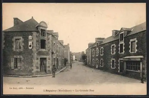 AK Réguiny, La Grande Rue