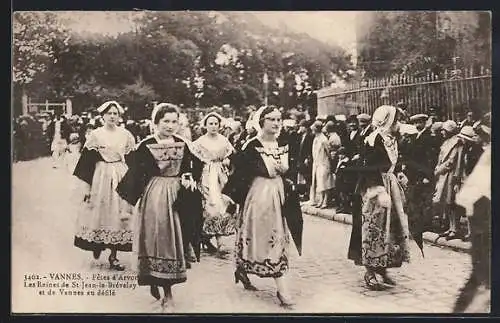 AK Vannes, Fêtes d`Auray: Les Reines de St-Jean-le-Béhelay et de Vannes au défilé