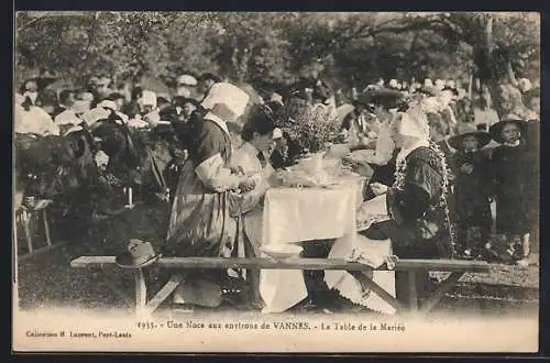 AK Vannes, La Table de la Mariée lors d`une Noce