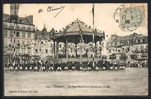 AK Lorient, La Place Alsace-Lorraine un jour de fête