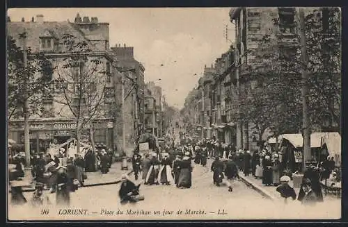 AK Lorient, Place du Morbihan un jour de marché