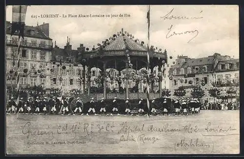 AK Lorient, La Place Alsace-Lorraine un jour de fête