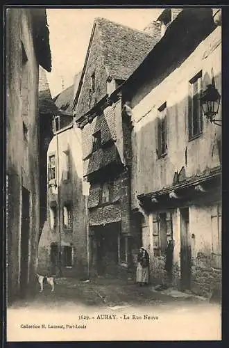 AK Auray, La Rue Neuve et ses maisons pittoresques