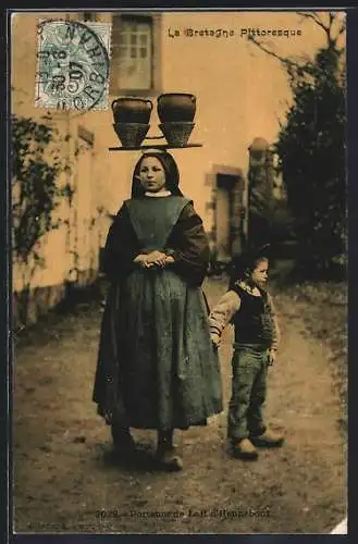AK Hennebont, Porteuse de lait avec enfant en Bretagne pittoresque