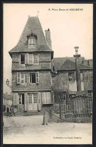 AK Guémené, Place Bisson et maison historique