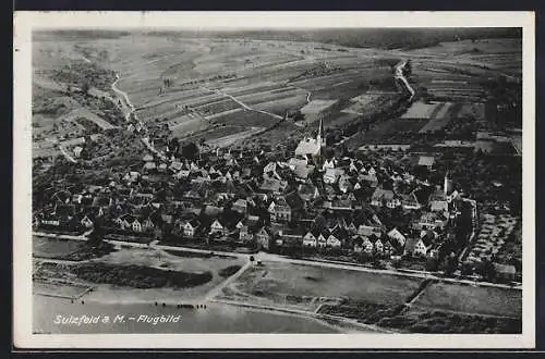 AK Sulzfeld a. M., Teilansicht mit Kirche, Fliegeraufnahme