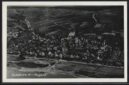 AK Sulzfeld a. M., Teilansicht mit Kirche, Fliegeraufnahme