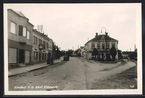 AK Ziersdorf /N. D., Platz, Geschäft und Tanksäule