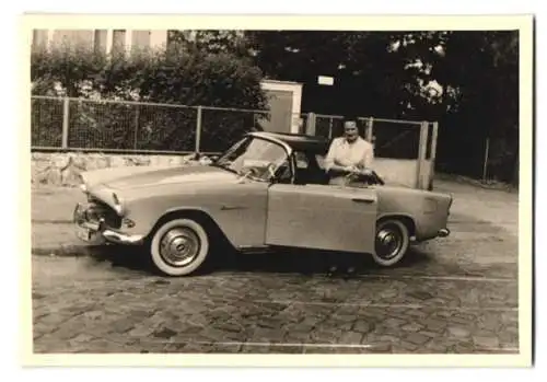 2 Fotografien Auto Simca Aronde, PKW mit Kennzeichen Berlin