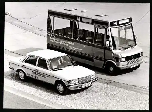 Fotografie Auto Mercedes Benz 280 E & Mercedes Benz City Bus mit Hybrid-Wasserstoffspeicher, Werkfoto