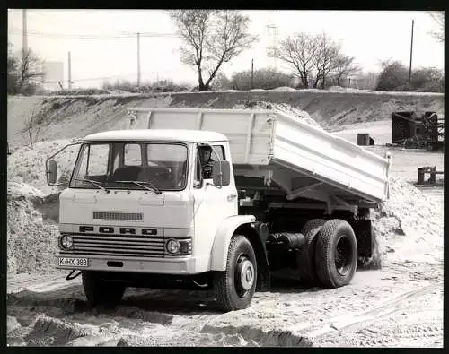 Fotografie Lastwagen Ford N 1414 Kipper, LKW mit Meiller-Kippbrücke