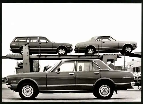 Fotografie Auto Toyota Cressida, Limousine, Coupe & Kombi, Werkfoto