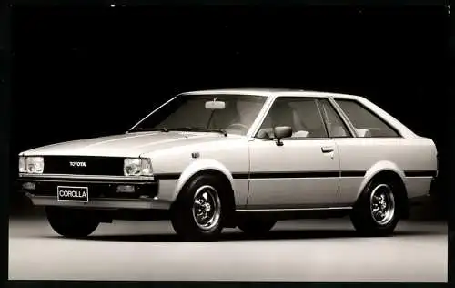 Fotografie Auto Toyota Corolla Liftback, Werkfoto