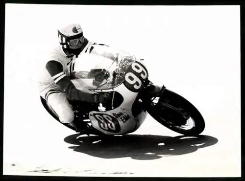 Fotografie Motorsport, Motorrad, Steve Ellis auf Rennmotorrad Strtnummer 99