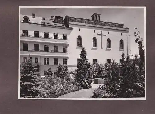 Fotoalbum mit 52 Fotografien, Ansicht Wien XIII, Neubau des Greisen-Asyl, Wittegasse 3-5, Karl Stigler - Alois Rous