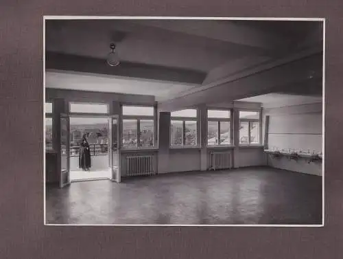 Fotoalbum mit 52 Fotografien, Ansicht Wien XIII, Neubau des Greisen-Asyl, Wittegasse 3-5, Karl Stigler - Alois Rous