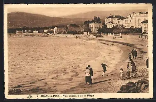 AK Juan-les-Pins, Vue generale de la Plage